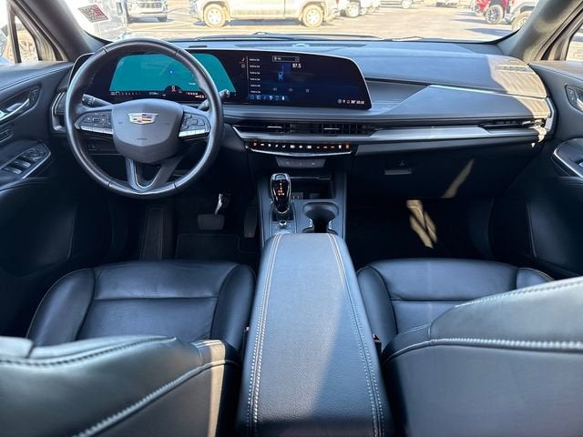 2025 Cadillac XT4 Premium Luxury