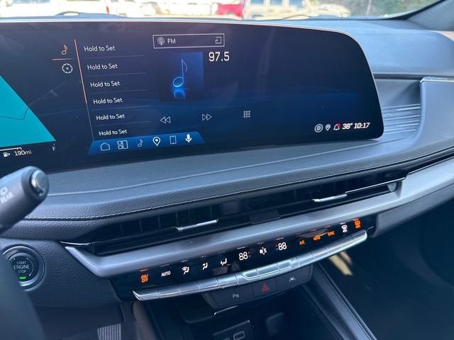 2025 Cadillac XT4 Premium Luxury