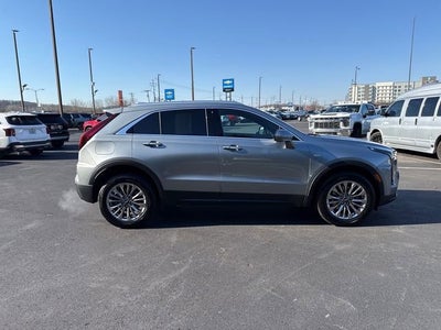 2025 Cadillac XT4 Premium Luxury