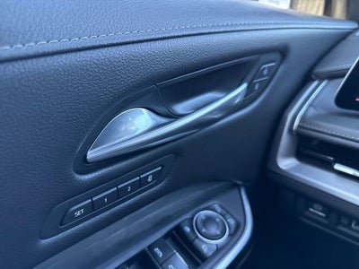 2025 Cadillac XT4 Premium Luxury