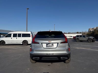 2025 Cadillac XT4 Premium Luxury