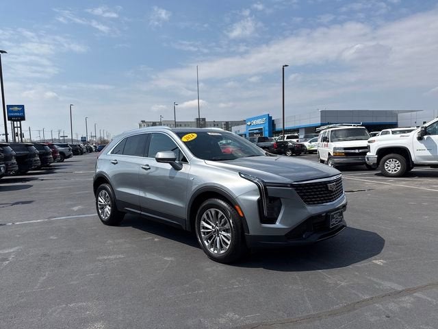 2024 Cadillac XT4 Premium Luxury