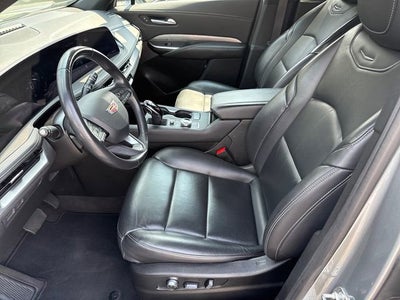 2024 Cadillac XT4 Premium Luxury