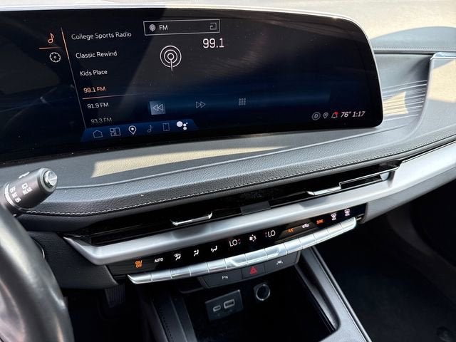 2024 Cadillac XT4 Premium Luxury