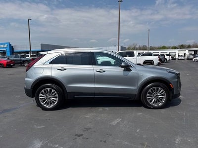 2024 Cadillac XT4 Premium Luxury