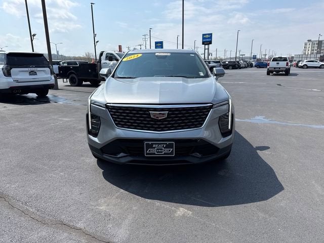 2024 Cadillac XT4 Premium Luxury