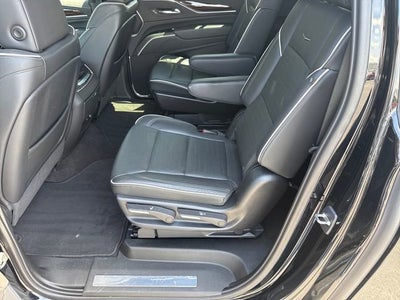 2023 Cadillac Escalade ESV Premium Luxury
