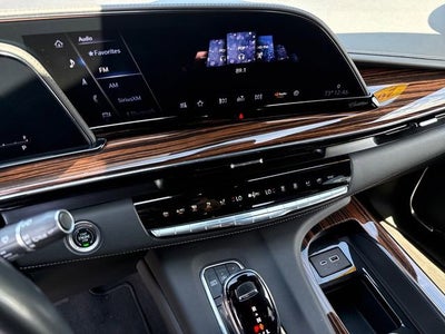 2023 Cadillac Escalade ESV Premium Luxury
