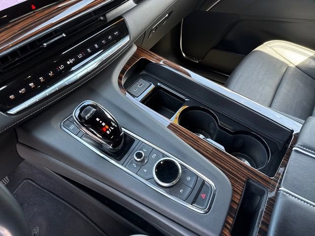 2023 Cadillac Escalade ESV Premium Luxury