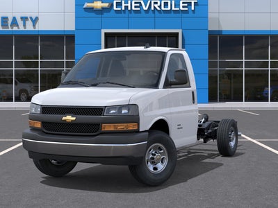 2026 Chevrolet Express Cutaway 3500 1WT