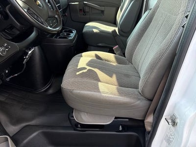 2023 Chevrolet Express Cutaway 3500 1WT