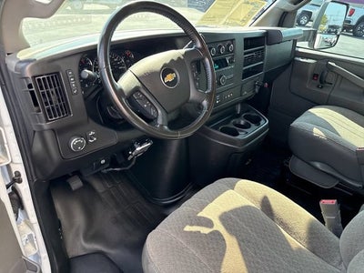 2023 Chevrolet Express Cutaway 3500 1WT