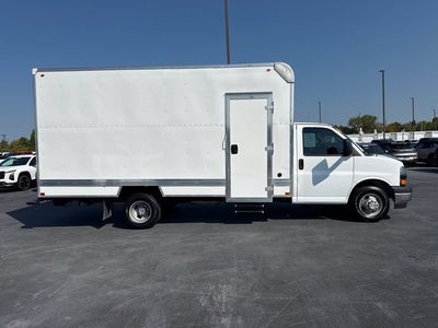 2023 Chevrolet Express Cutaway 3500 1WT