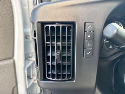 2023 Chevrolet Express Cutaway 3500 1WT
