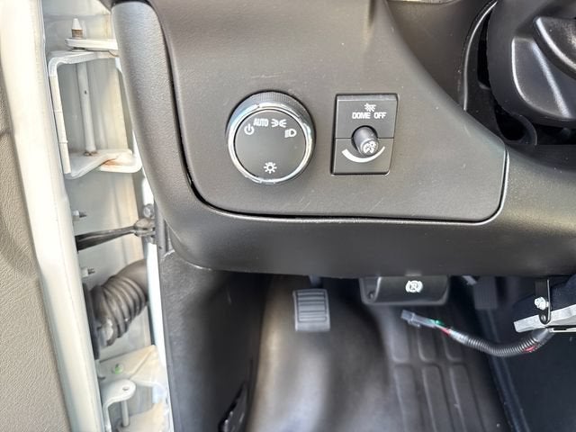 2023 Chevrolet Express Cutaway 3500 1WT