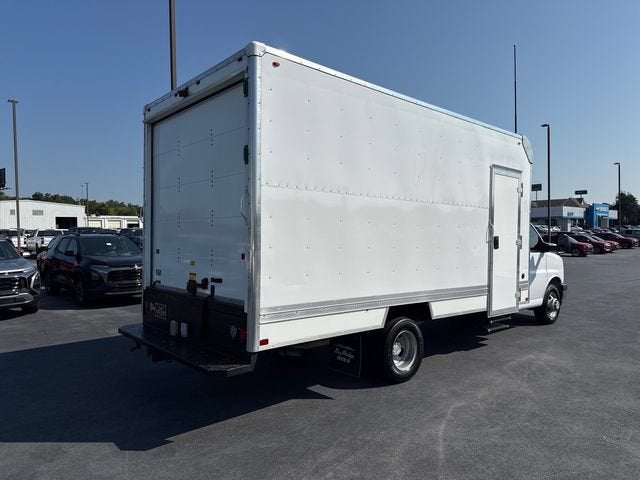 2023 Chevrolet Express Cutaway 3500 1WT