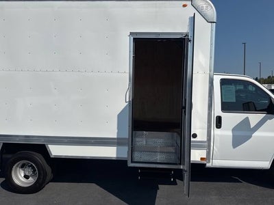 2023 Chevrolet Express Cutaway 3500 1WT