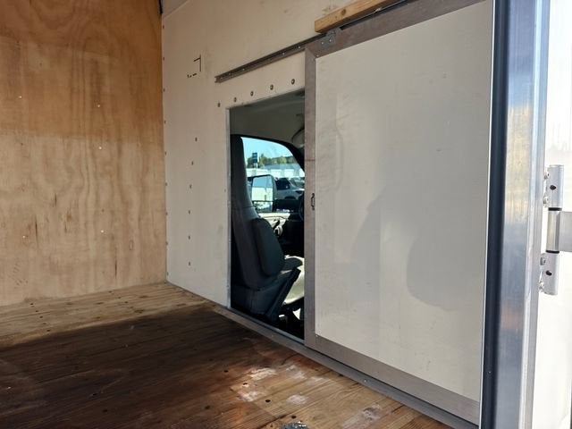 2023 Chevrolet Express Cutaway 3500 1WT