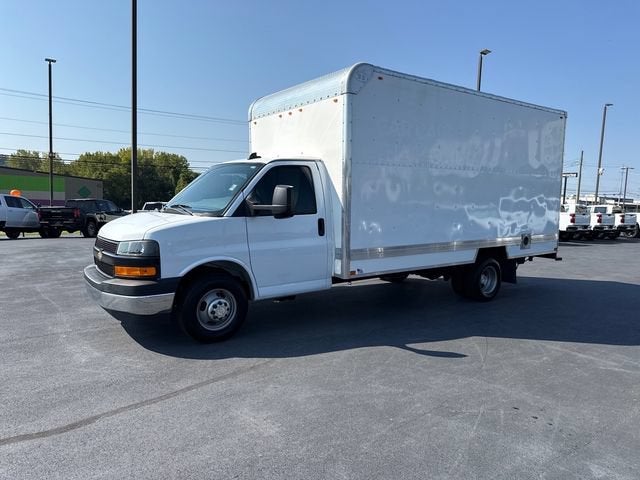 2023 Chevrolet Express Cutaway 3500 1WT
