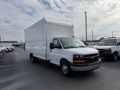 2025 Chevrolet Express Cutaway 3500 1WT