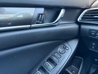 2018 Honda Accord Sedan Sport 2.0T
