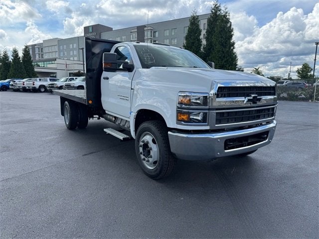 2024 Chevrolet Silverado 5500 HD Work Truck