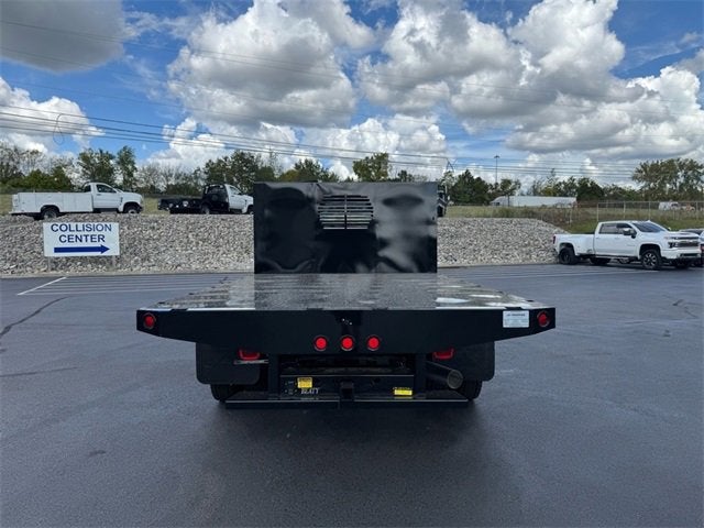 2024 Chevrolet Silverado 5500 HD Work Truck