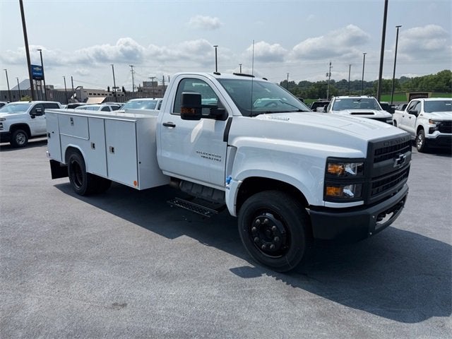 2024 Chevrolet Silverado 4500 HD Work Truck