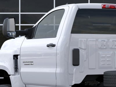 2025 Chevrolet Silverado 5500 HD Work Truck