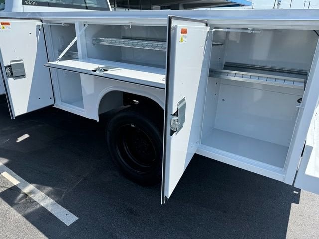 2024 Chevrolet Silverado 5500 HD Work Truck