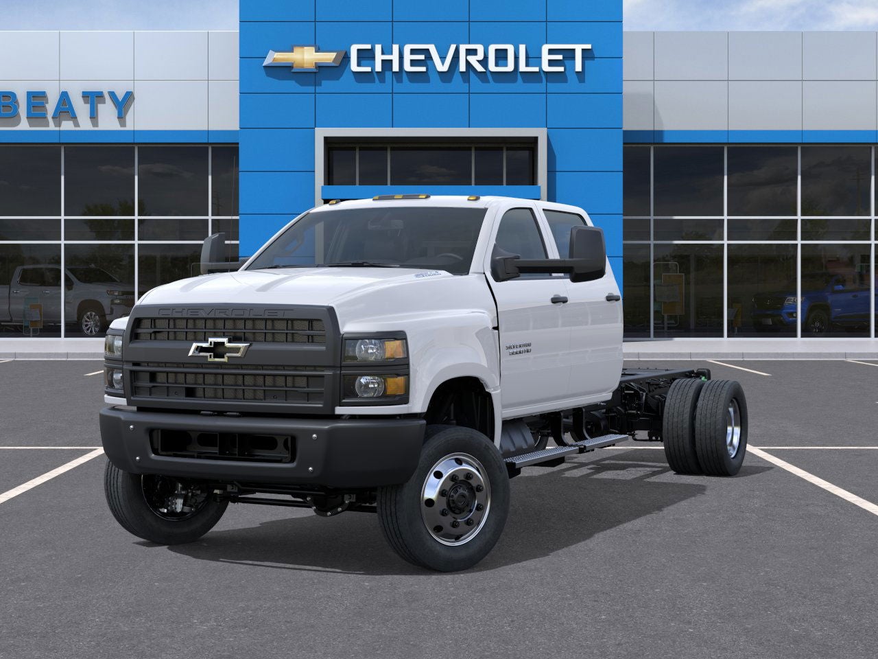 2025 Chevrolet Silverado 5500 HD Work Truck