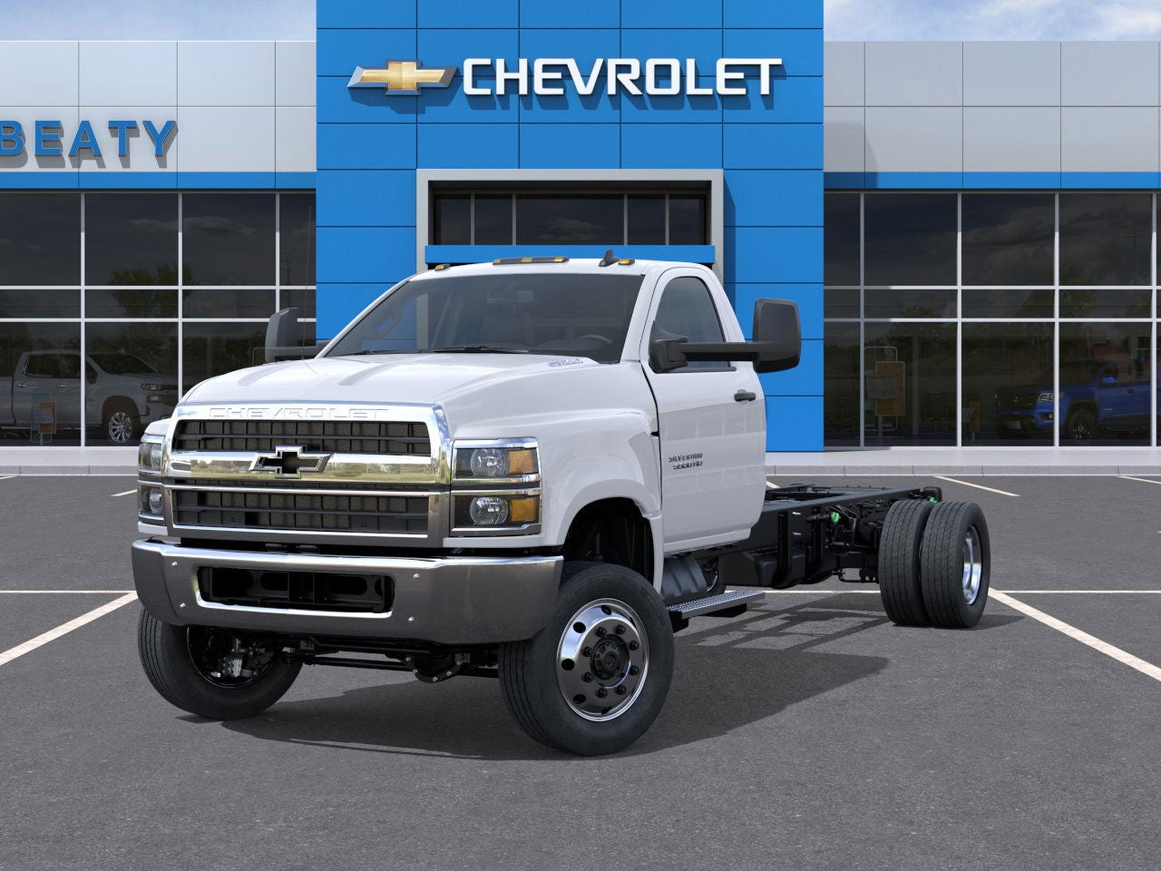 2025 Chevrolet Silverado 5500 HD Work Truck