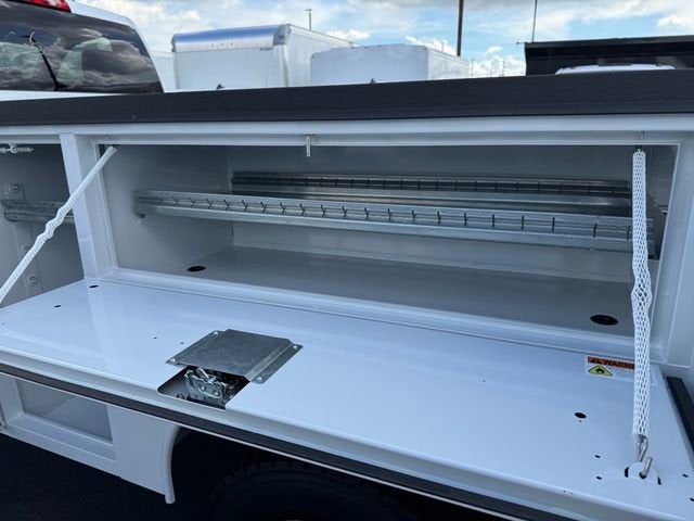 2024 Chevrolet Silverado 5500 HD Work Truck