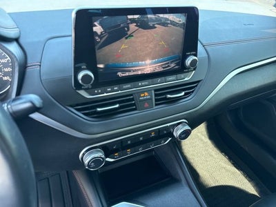 2021 Nissan Altima 2.0 SR
