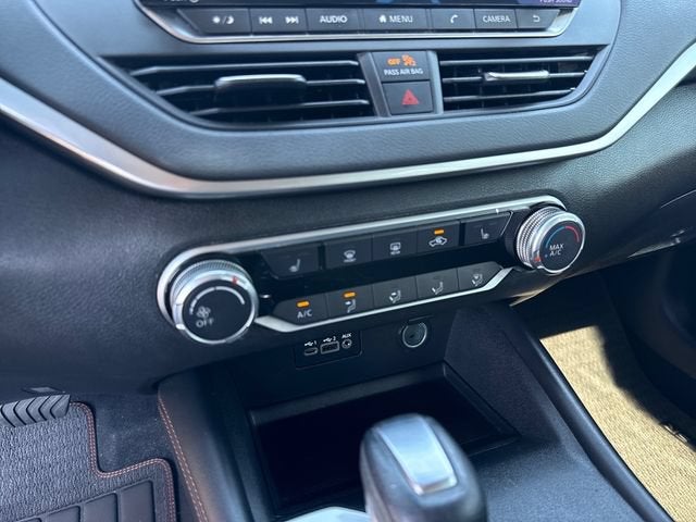 2021 Nissan Altima 2.0 SR