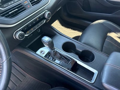 2021 Nissan Altima 2.0 SR