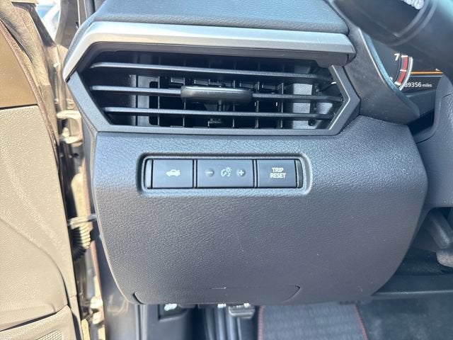 2021 Nissan Altima 2.0 SR
