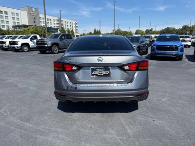 2021 Nissan Altima 2.0 SR