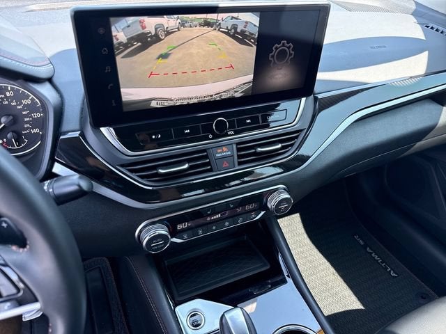 2025 Nissan Altima SR