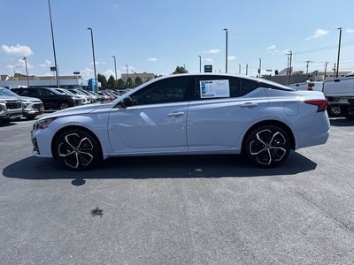 2025 Nissan Altima SR