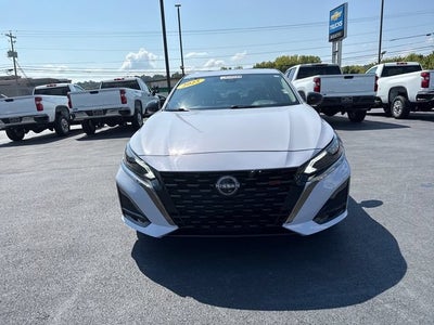 2025 Nissan Altima SR