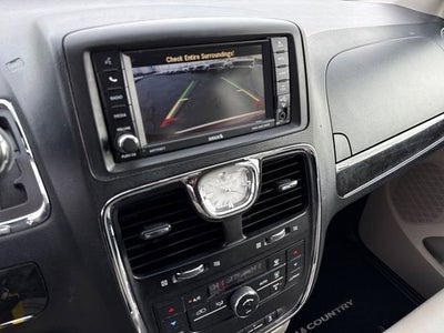 2013 Chrysler Town & Country Touring