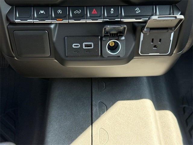 2023 Chevrolet Silverado 1500 Custom Trail Boss