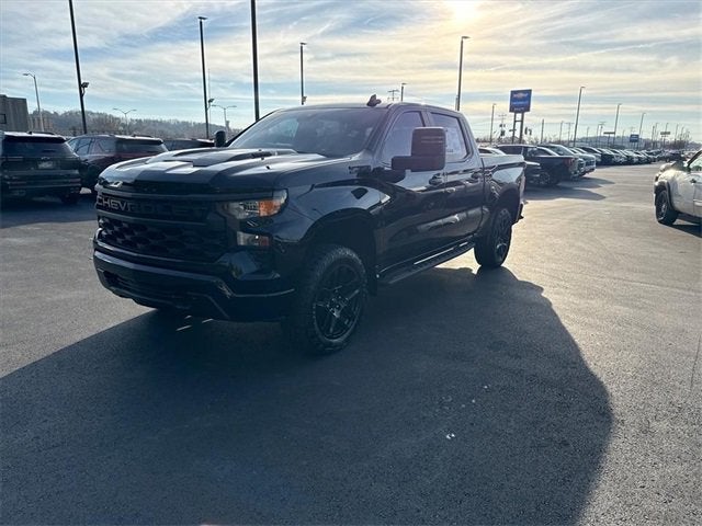 2023 Chevrolet Silverado 1500 Custom Trail Boss