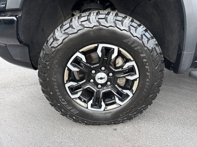 2023 Chevrolet Silverado 1500 ZR2