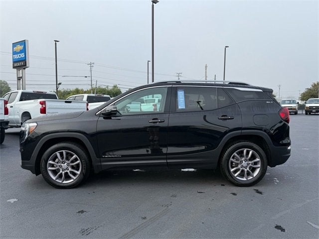 2023 GMC Terrain SLT