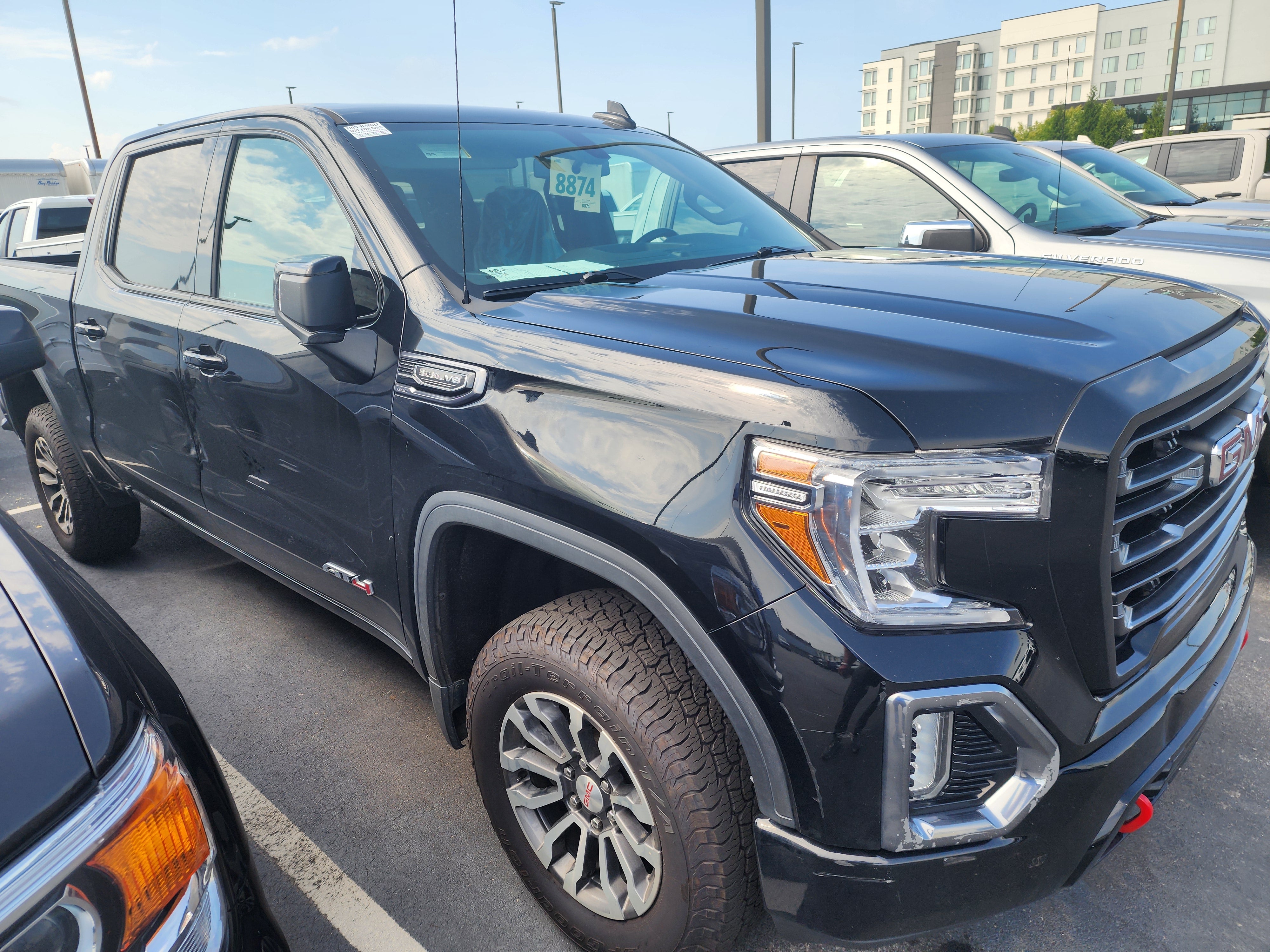 2021 GMC Sierra 1500 AT4