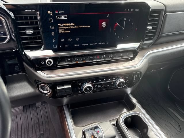 2024 GMC Sierra 1500 SLT