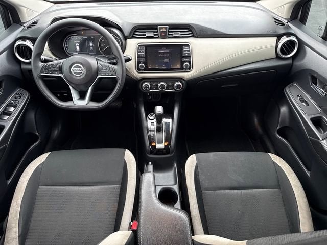 2020 Nissan Versa SV