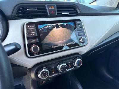 2022 Nissan Versa SV